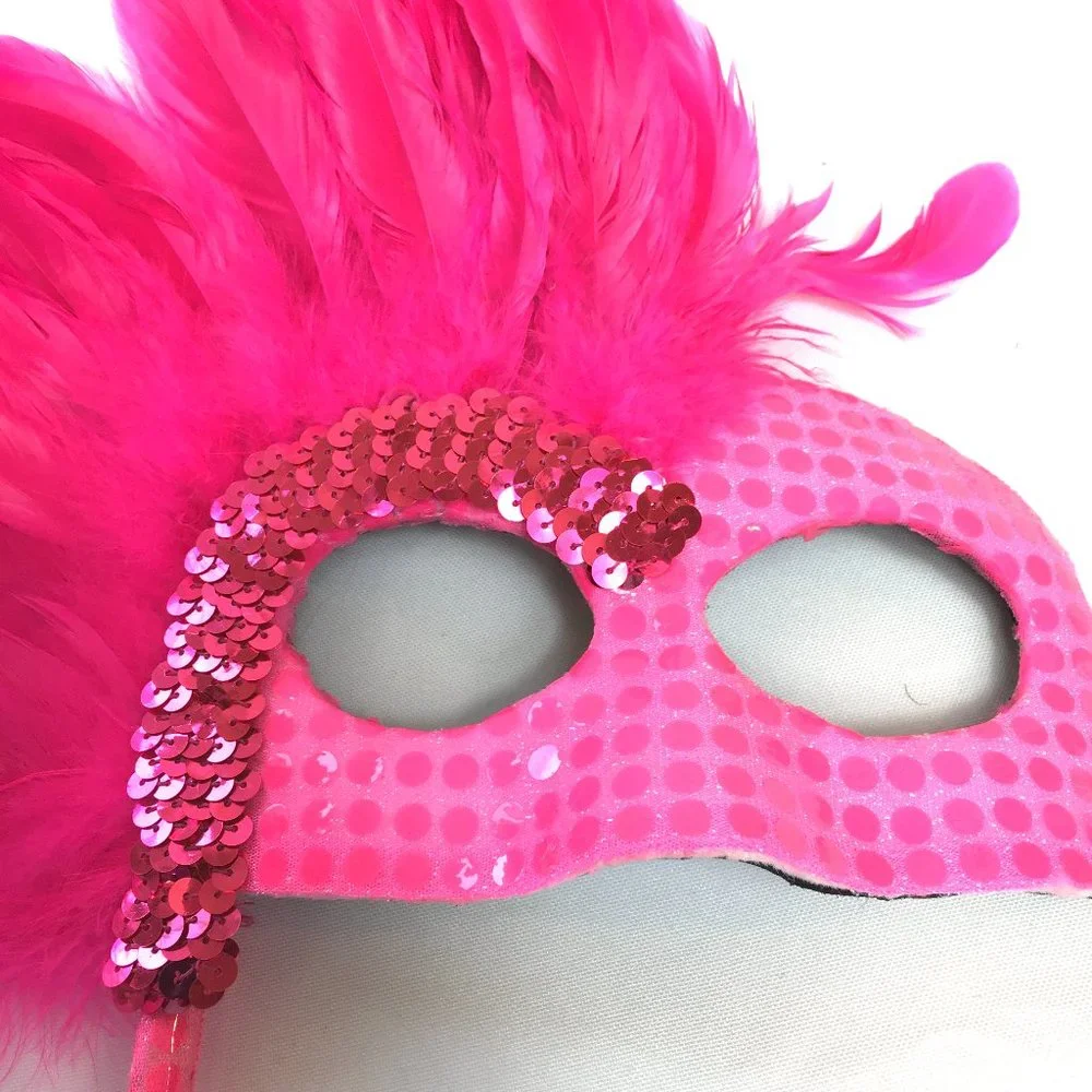 VENETIAN Mask Pink Sequin w Pink Feathers W/ Handle * NWOT NOS